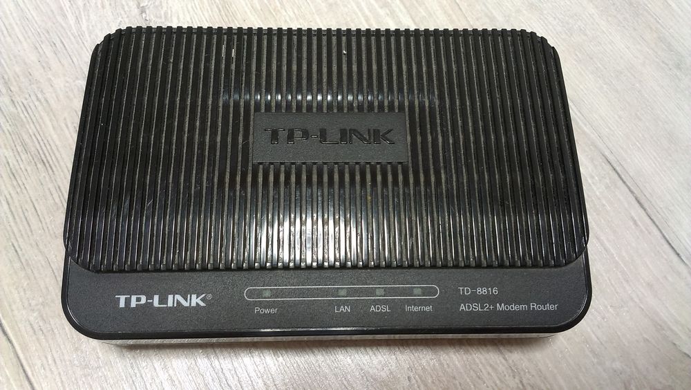 Маршрутизатор TP-LINK TD 8816