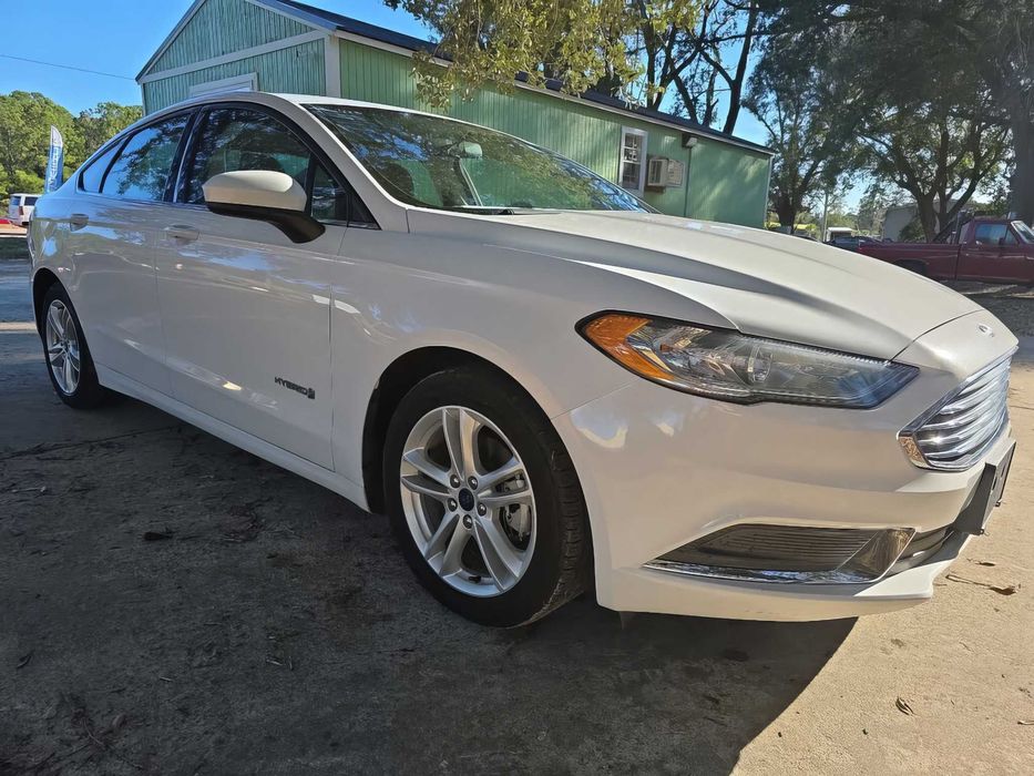 Ford Fusion Titanium      2018