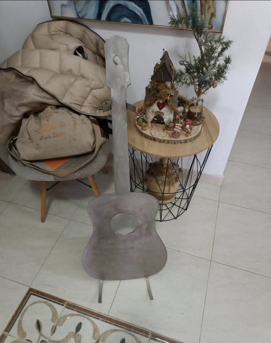 Tres Suportes de guitarra