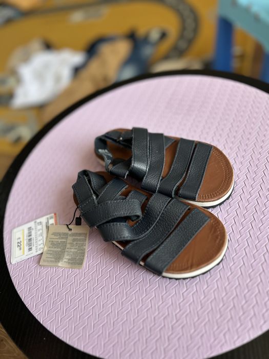 Sandałki dziecięce ZARA 27