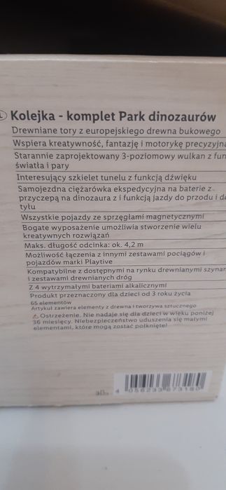 Pay tivi  drewniana kolejka  park dinozaurówwulkan