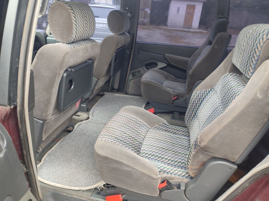 Рено Еспейс Три літра бензин Автомат