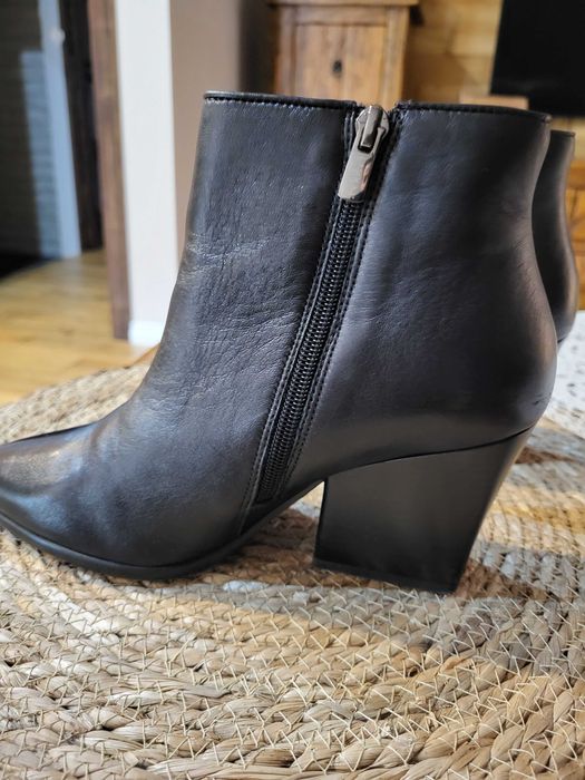 Buty skórzane Lasocki