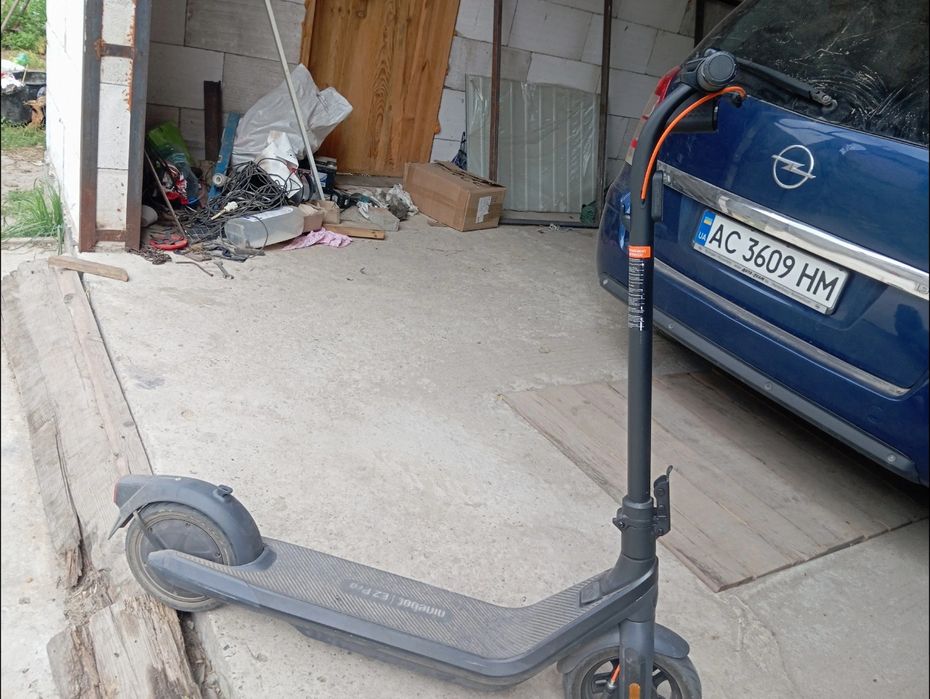 Продам елекро самокат