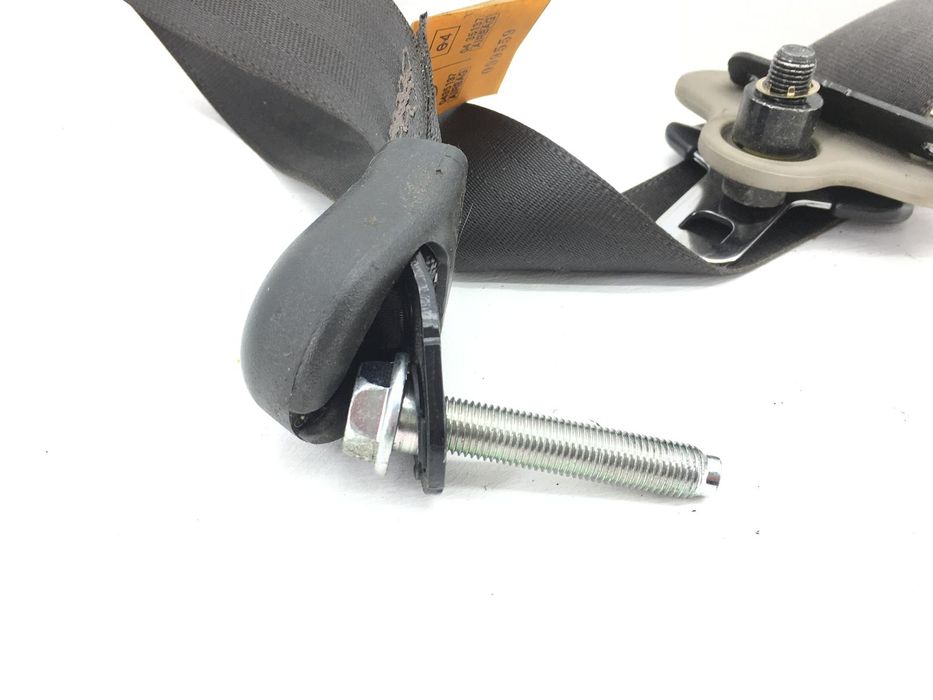 Ремінь безпеки передній правий CHEVROLET CAPTIVA 2006-2011 96852897