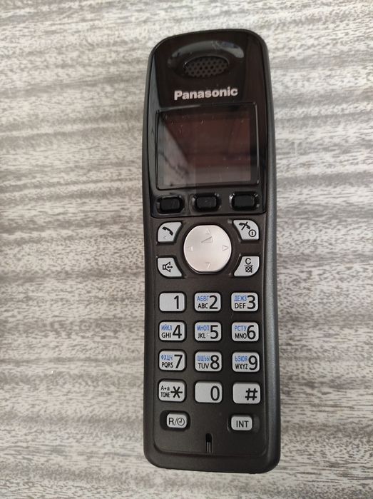 Цифровий бездротовий телефон Panasonic KX-TG8021UA