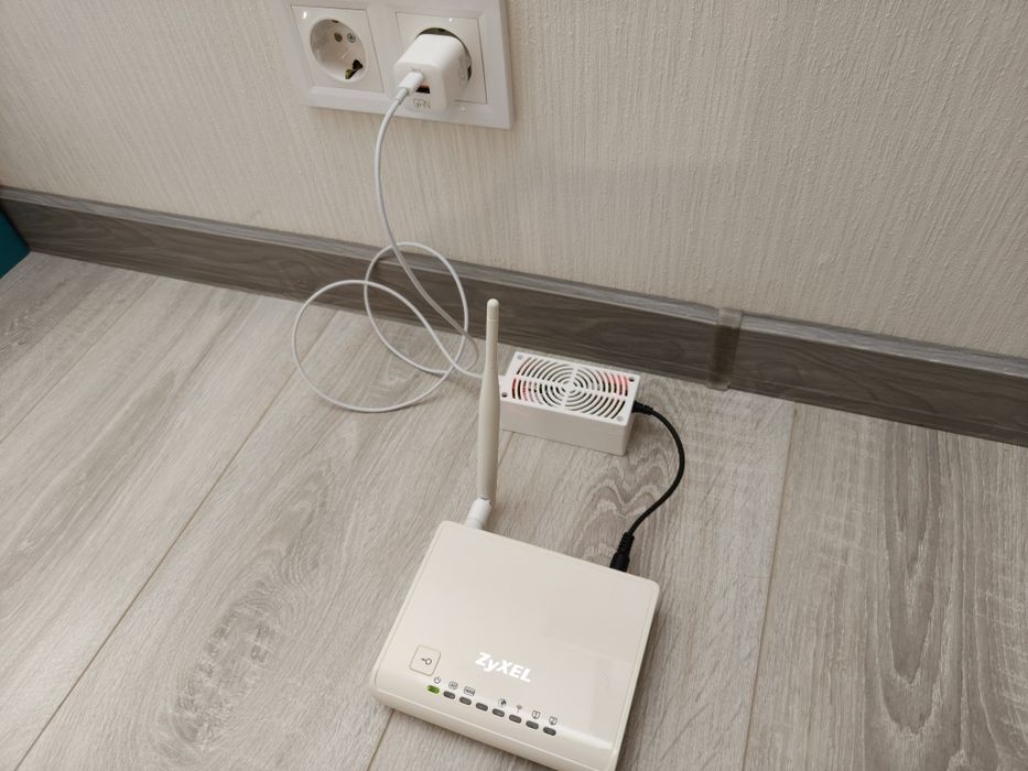 Безперебійник (UPS) для Інтернету