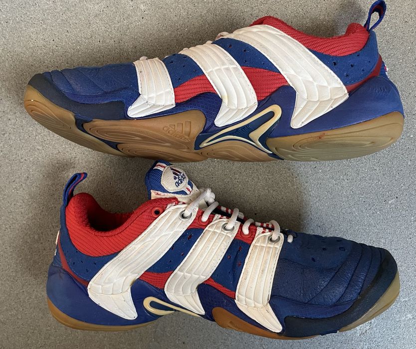 Buty Adidas Stabil rozm. 38