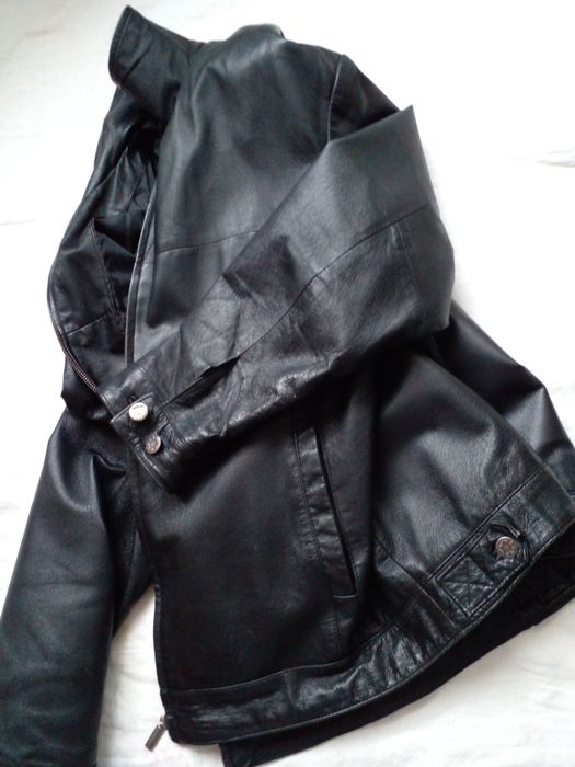 Чоловіча шкіряна куртка