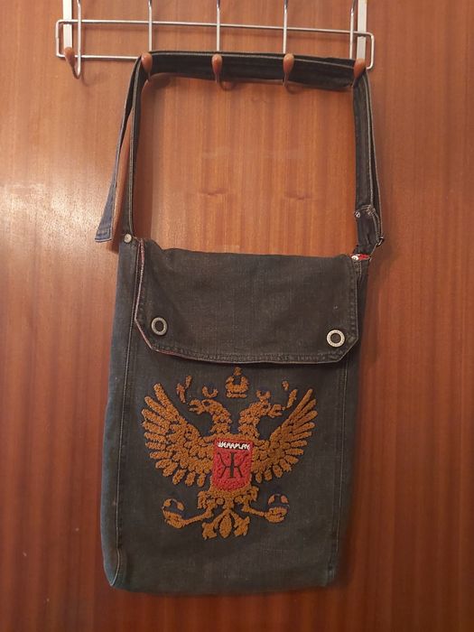 4€-Vendo várias bolsas, várias marcas, bons preços