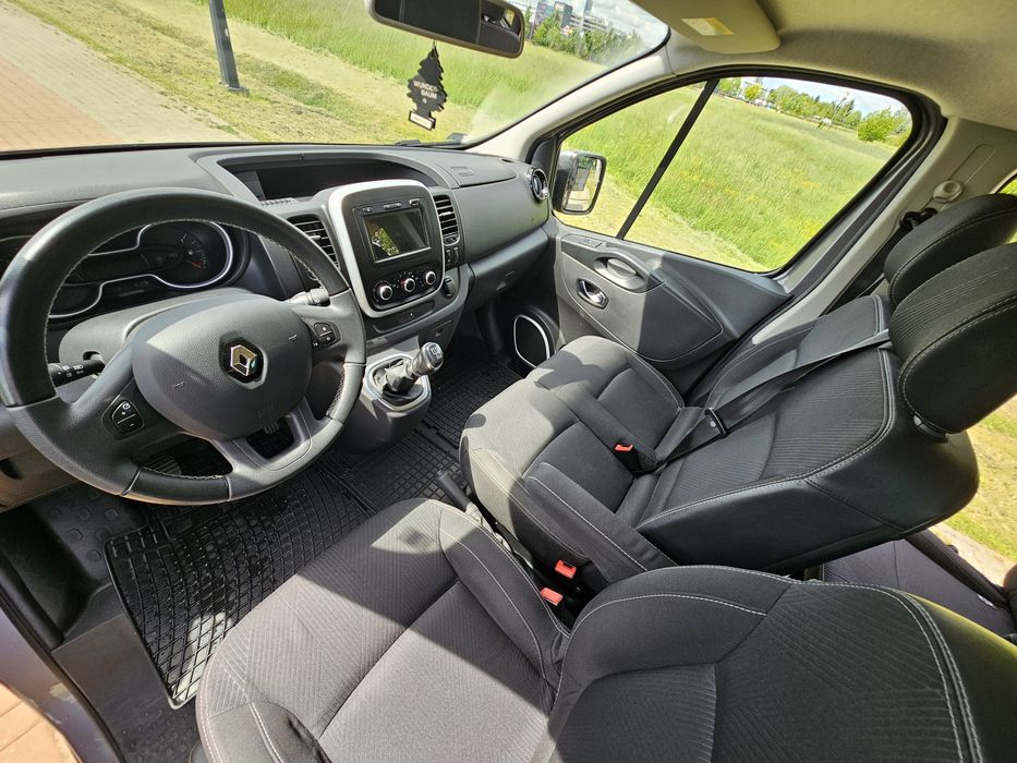 Wynajem bus 9 osobowy Rzeszów BEZ LIMITU KM, obsługa 24h