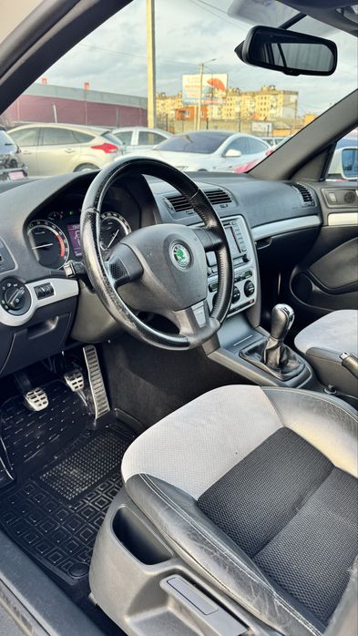 Ексклюзивна Scoda Octavia Шкода Октавіа RS 2007 р 2,0 дизель 6МКПП