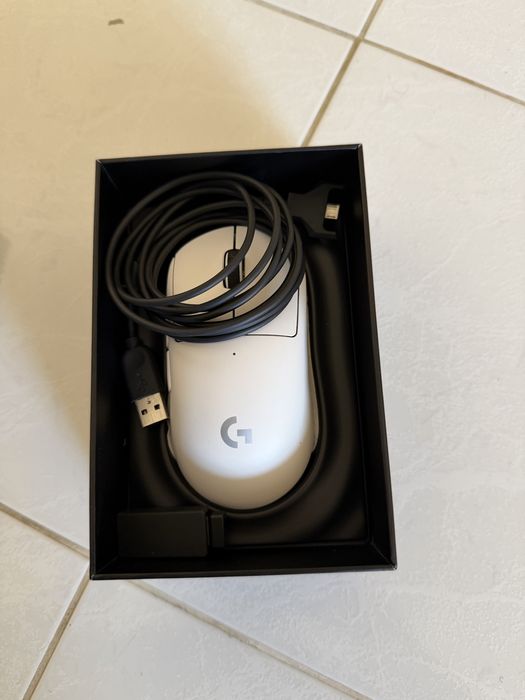 Logitech Superlight Mouse451855578794577921