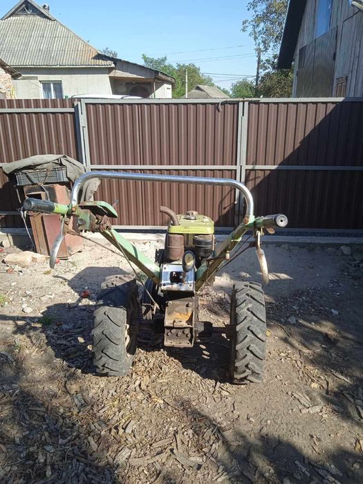 Мотоблок  ЗУБР продається