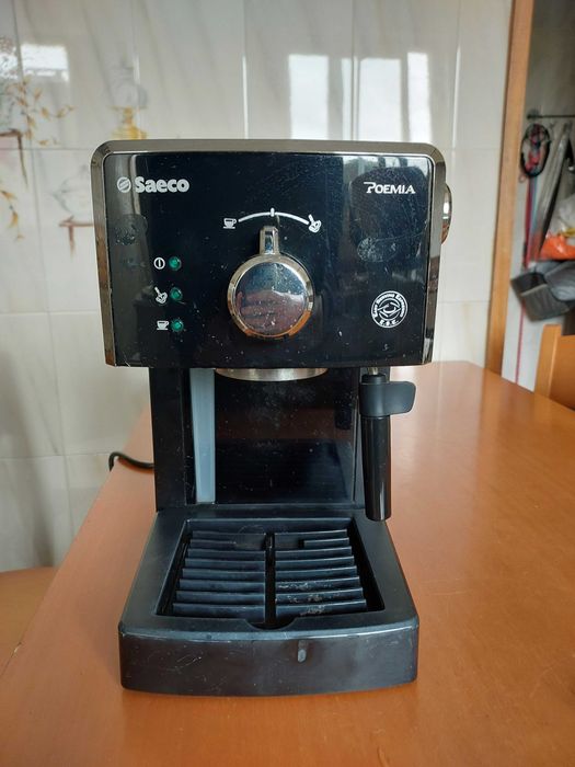 Máquina de Café Saeco Poemia