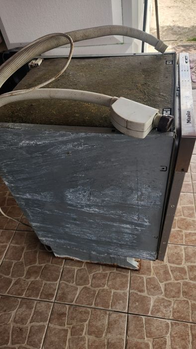 Посудомийна машина MIELE на запчастини або реставрацію