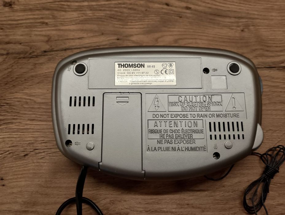Radio firmy THOMSON