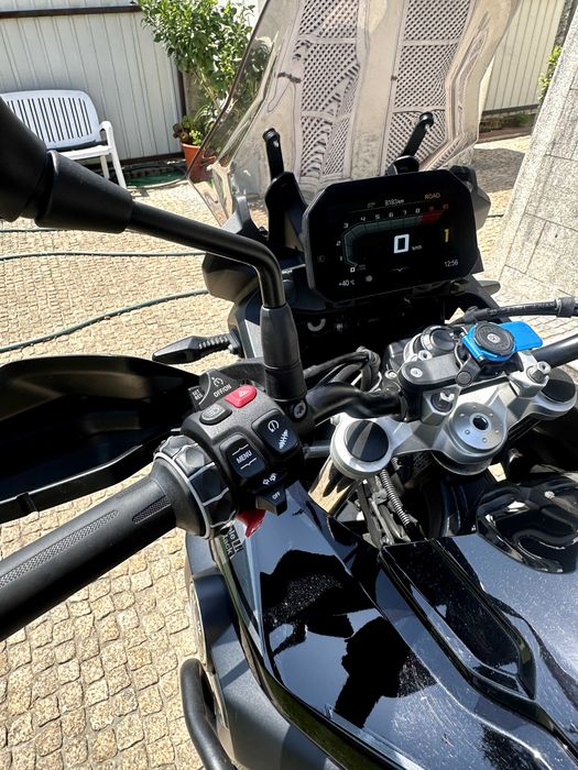 BMW F750 GS Triple Black