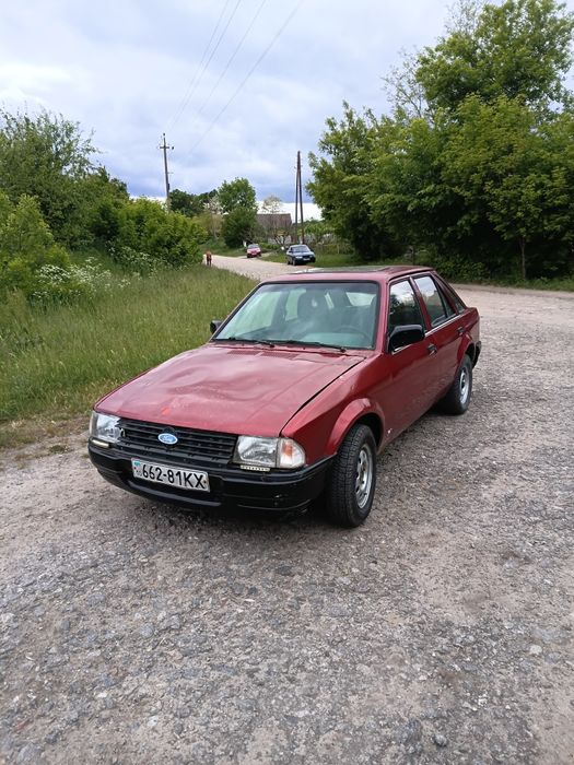 Продам Ford Escort