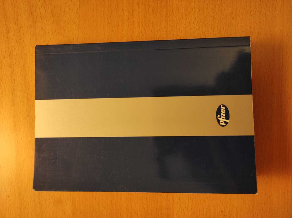 Livro Urgencias en Pediatría