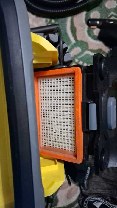 Aspirador po/agua karcher WD5