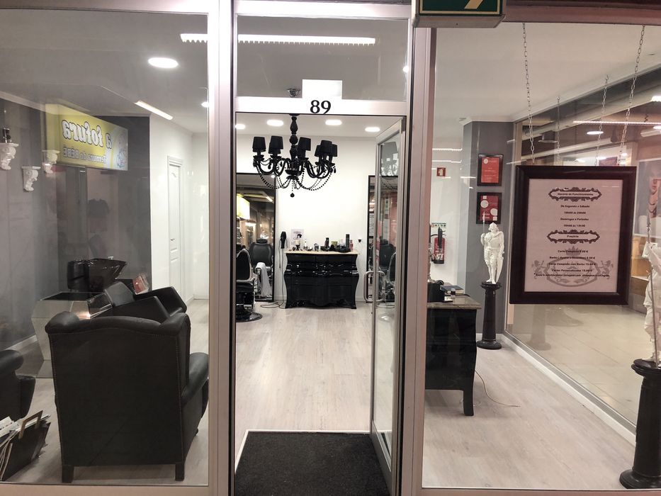 Vendo recheio de barbearia (LEIA A DESCRIÇÃO)