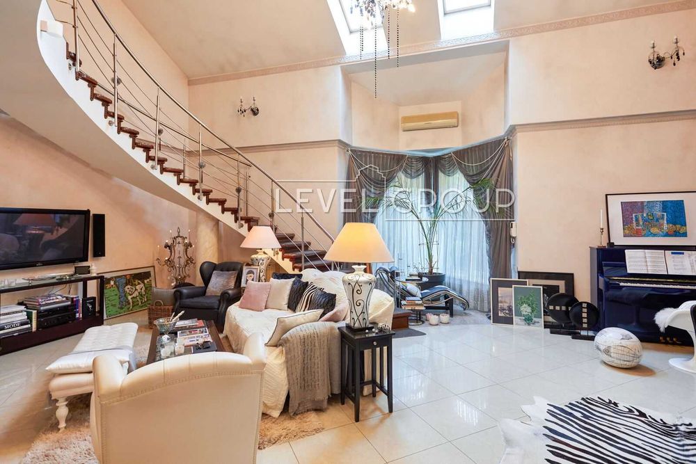 БЕЗ% Продам будинок 600 м2 36 соток Гатне Крюківщина авторський дизайн