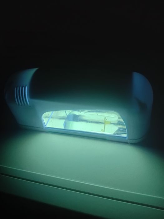 Лампа для сушки  гель лака  УФ