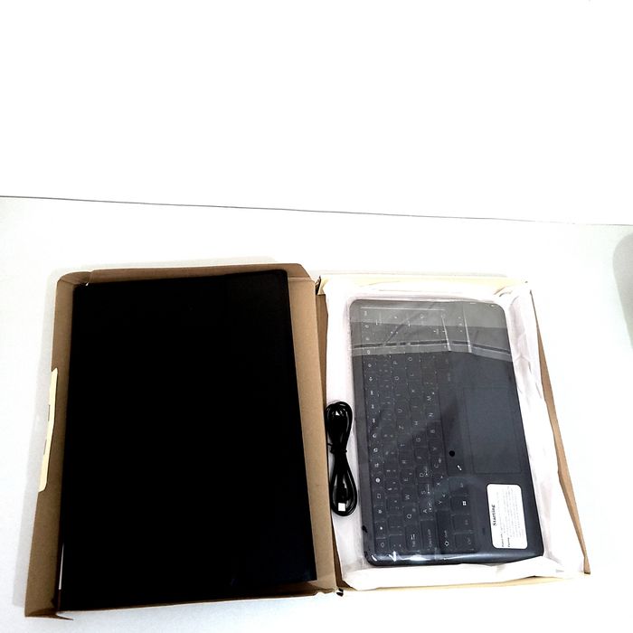 NOWY! Zestaw etui + klawiatura bezprzewodowa Bluetooth do iPad/Samsung