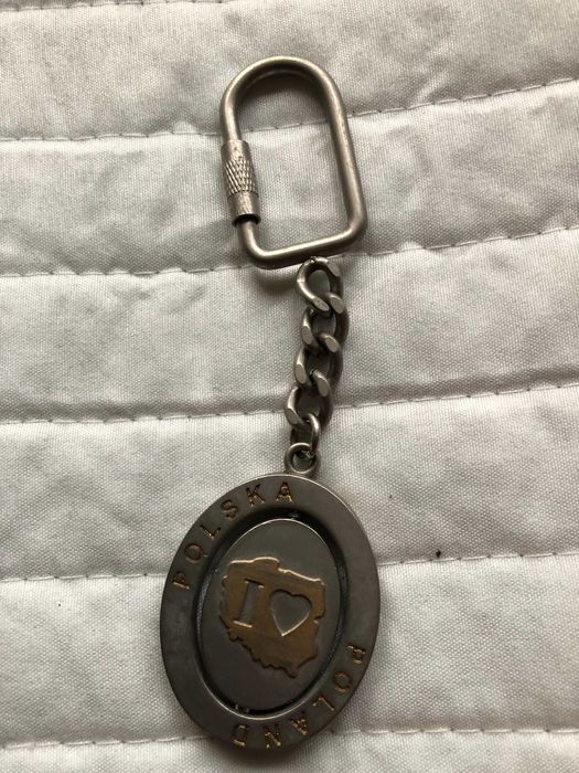 Zawieszka , breloczek metalowy do kluczy POLSKA