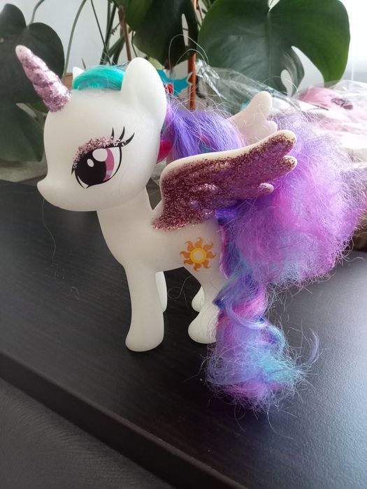 Поні my little pony - Принцеси Луна Селестія Каденс