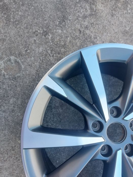 Fela aluminiowa seat Leon IV    5FA  5x112   ET46