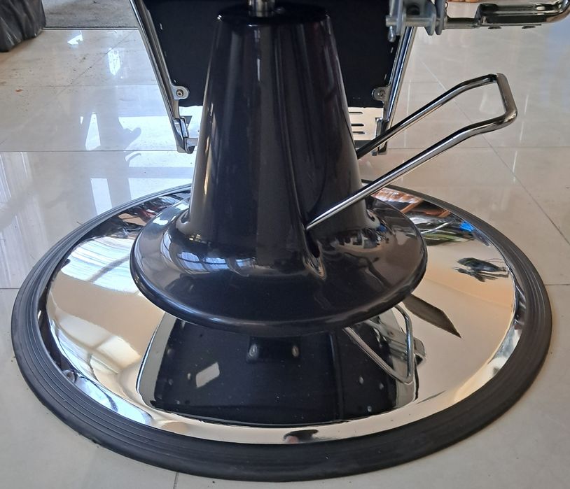 Sprzedam fotel barberski