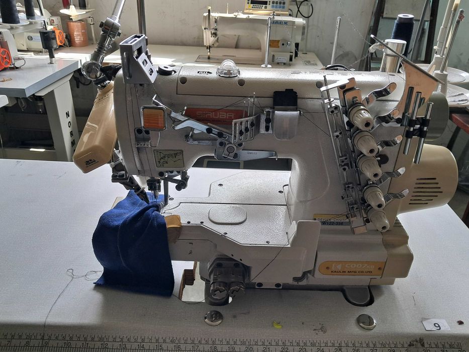 Máquina de costura Siruba w122-356