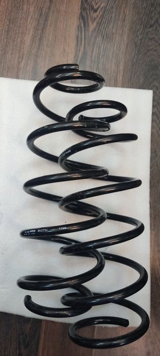 Пружини підвіски пежо 407