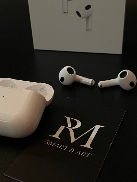 AirPods 3 - RM Edition