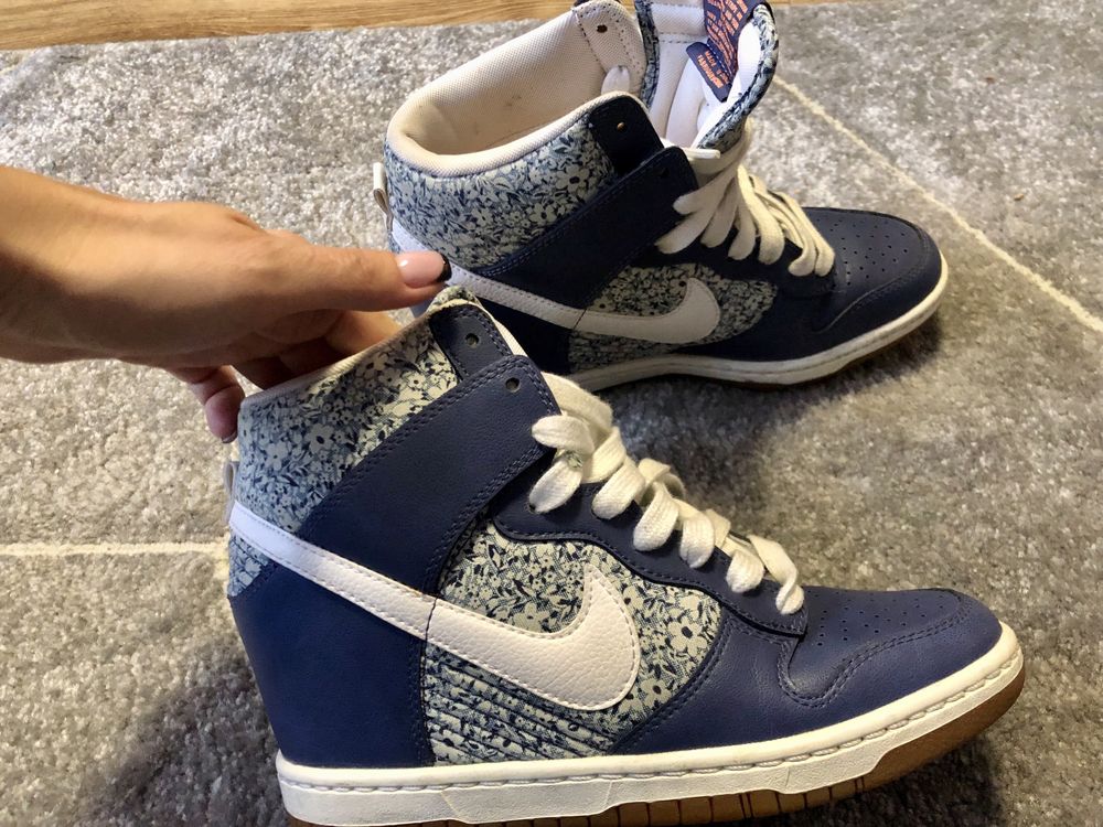 Adidasy nike w kwiatki Szamotu y OLX.pl