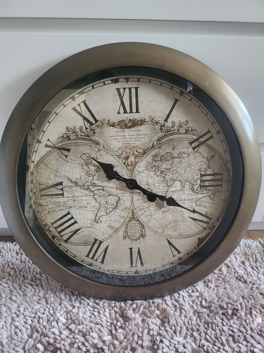 Nowy zegar z home&you