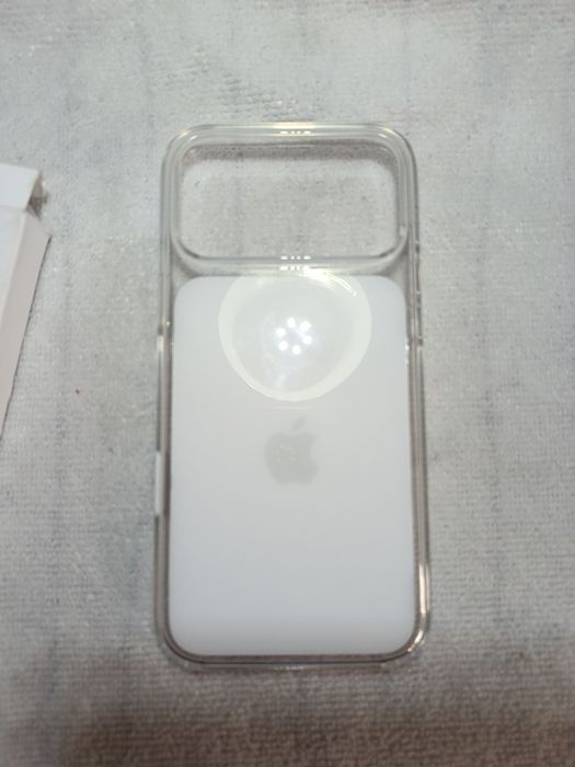Etui Apple Clear Case MagSafe do iPhone 17 Pro Max Nowe