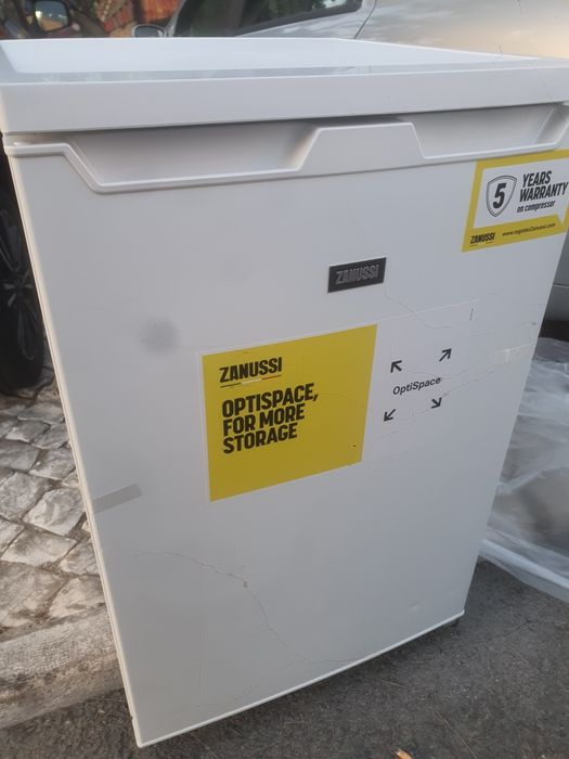 Mini Refrigerator513328521990656001
