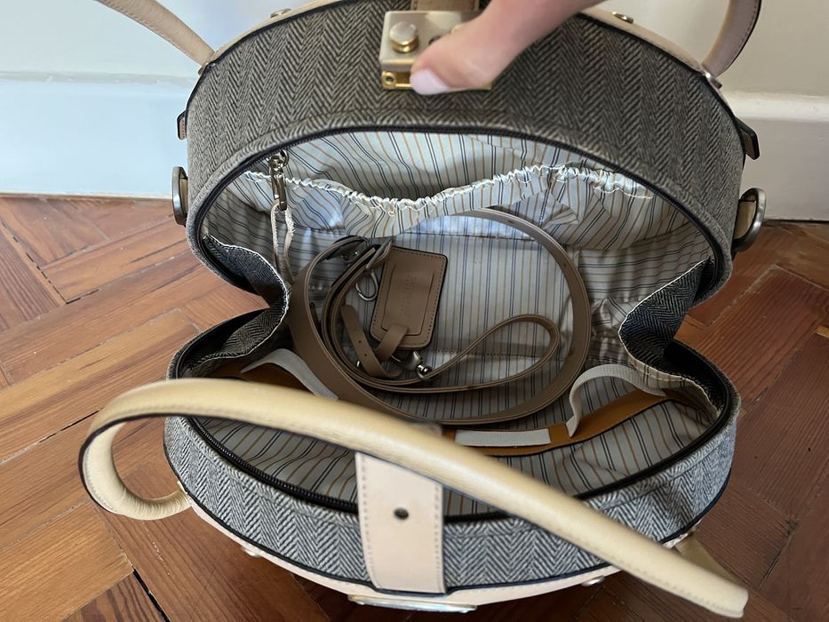 Mala de mão da marca Samsonite