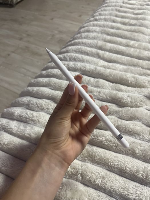 Apple pencil 1 поколения