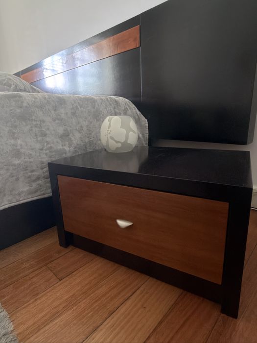 Quarto de casal completo-Excelente estado