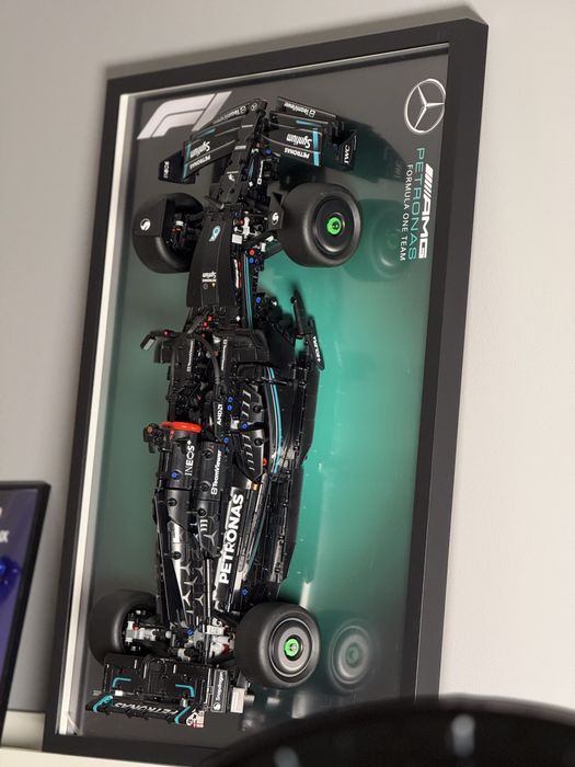 Ramka Lego Mercedes AMG F1 (42171)