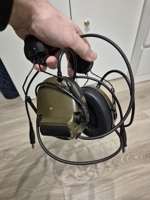 Słuchawki aktywne TCA Peltor Comtac III dual comm oliwkowe