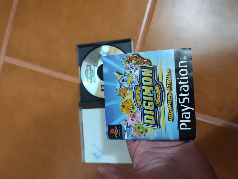 Vendo jogo Digimon World
