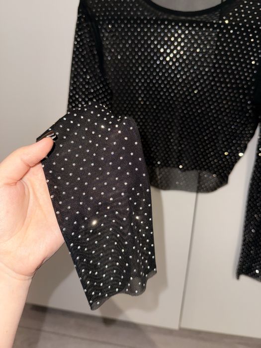 Прозора кофтинка зі стазами