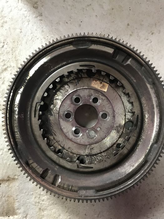 Маховик+ комп. Щеплення Шкода А7 1,6 TD; DQ200