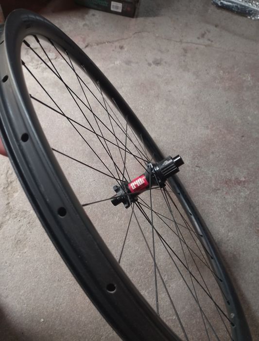 Rodas carbono 29