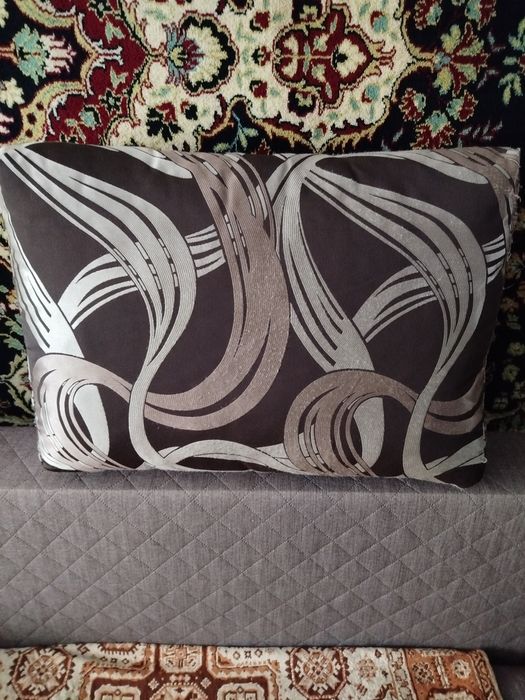 Продам діванні подушки